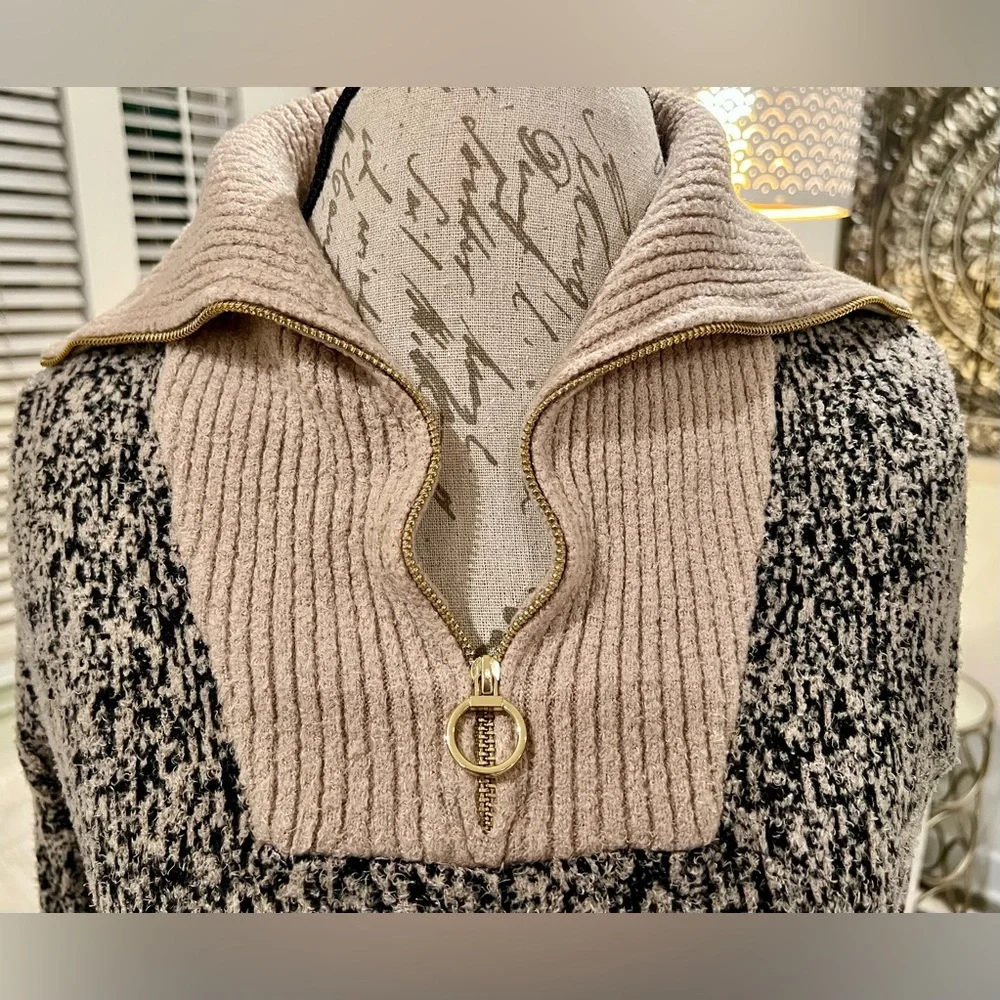 Rachel Zoe Quarter Zip Small Collared Sweater Tan Black - Picture 4 of 13